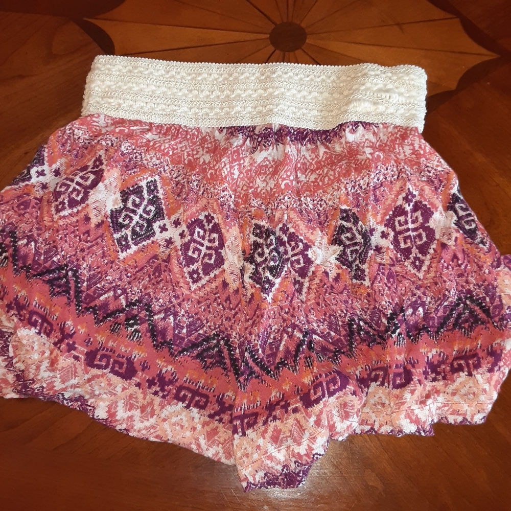 Ultra Flirt size medium color pink